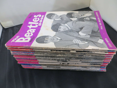 The Beatles Monthly Book Set 1-50（Vol.19, 31抜け）